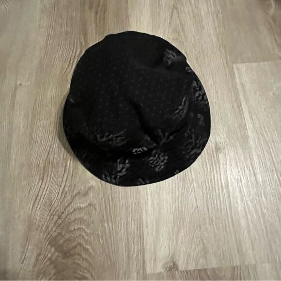 Kid's Neff Black & Grey Printed Bucket Hat - Picture 4 of 10